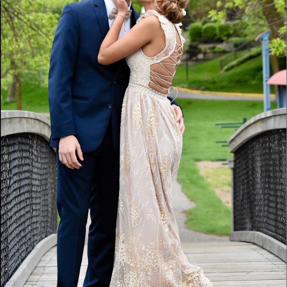 Prom dress worn once